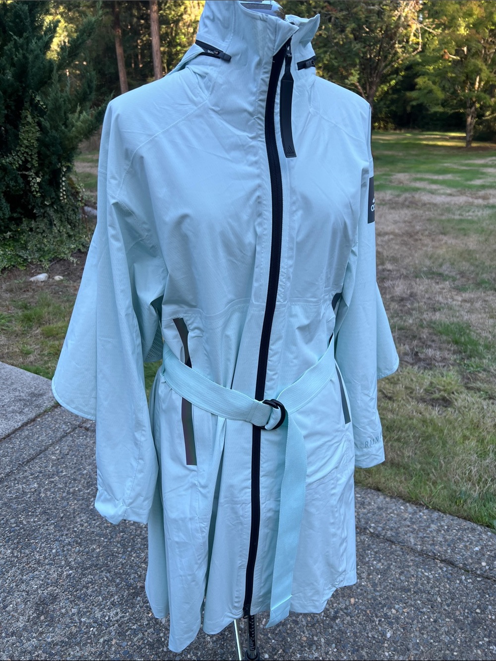 Adidas MYSHELTER Women’s Medium Mint Green Belted Hooded Raincoat